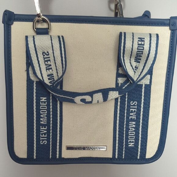Steve Madden Blue and White Crossbody Bag - Picture 5 of 8